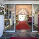 Schlosshotel Mondsee Hotell