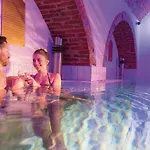 Schlosshotel Mondsee 4*