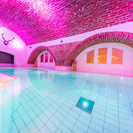 Schlosshotel Mondsee Hotel 4*