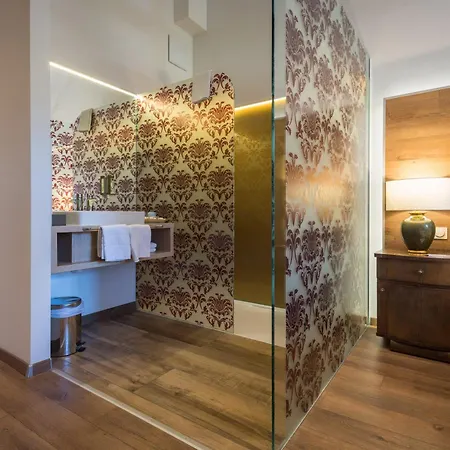 Schlosshotel Mondsee 4*