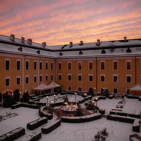 Szálloda Schlosshotel Mondsee 4*