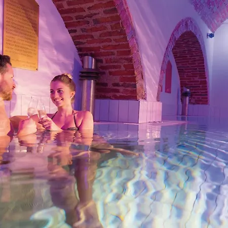 Schlosshotel Mondsee 4*