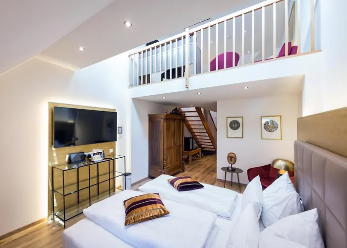 Schlosshotel Mondsee 4*