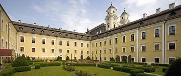 Schlosshotel Mondsee 4*