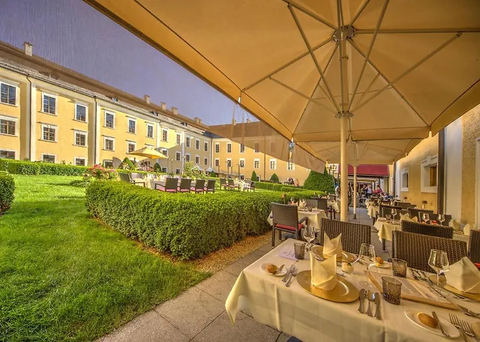 Schlosshotel Mondsee 4*